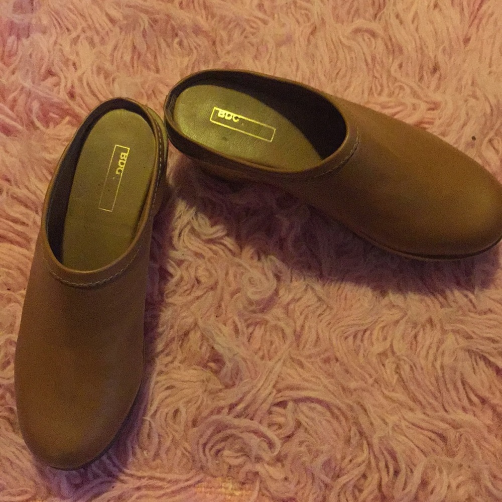BDG Clogs